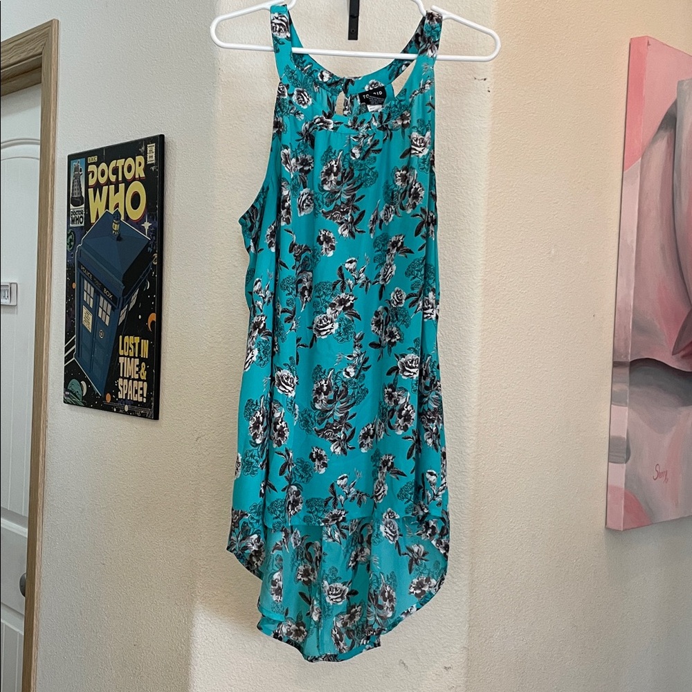Torrid Teal Floral Patterned Top
